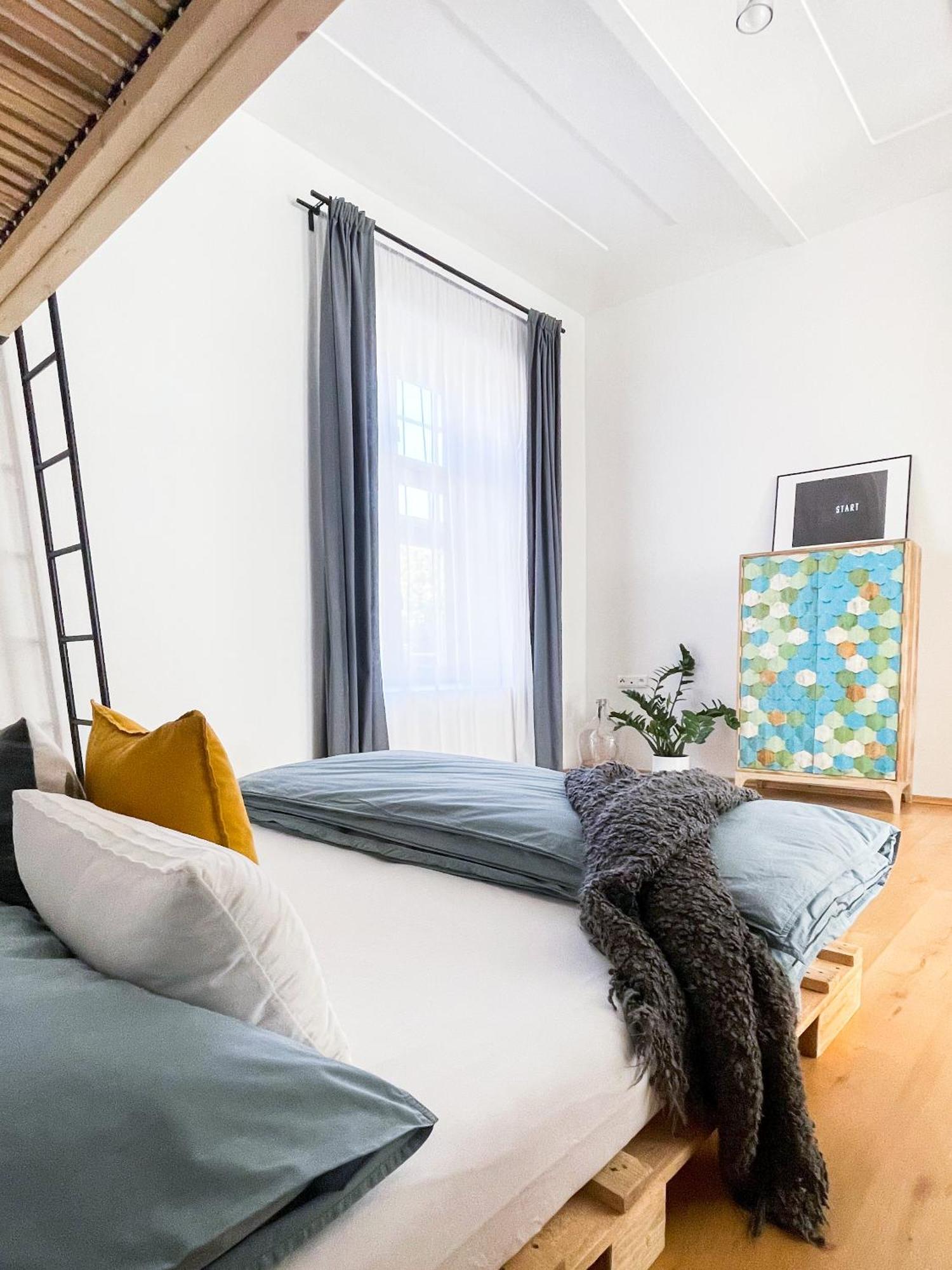 Apartman Tyrsovka Svoboda nad Upou Luaran gambar